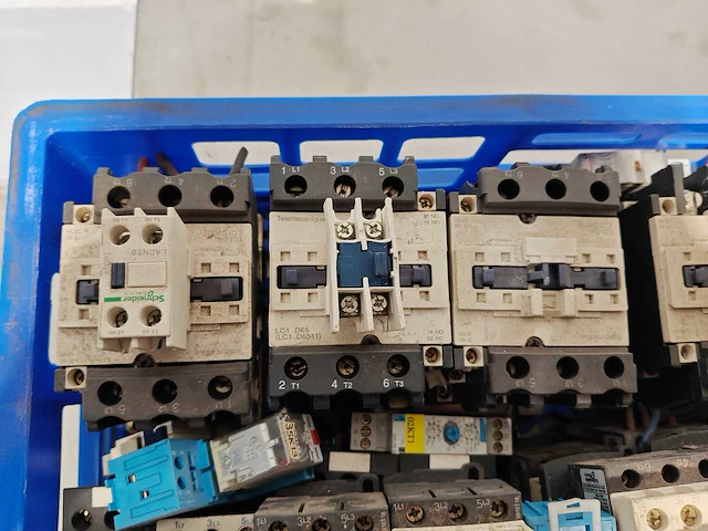 Partij industriële contactoren (23kg) - afbeelding 3 van  3