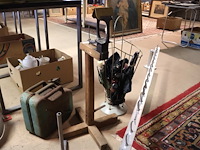 Partij industriële decoratie - afbeelding 3 van  10