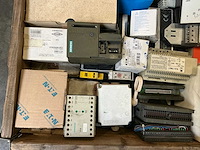 Partij industriële elektrische componenten - afbeelding 5 van  9