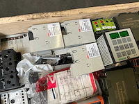 Partij industriële elektrische componenten - afbeelding 5 van  13