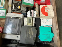 Partij industriële elektrische componenten - afbeelding 7 van  12