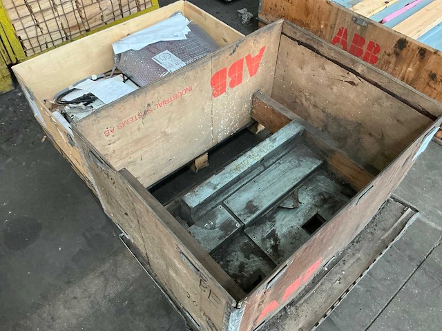 Partij industriële elektrische onderdelen - afbeelding 9 van  10