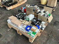 Partij industriële elektro - afbeelding 1 van  13