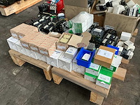 Partij industriële elektro - afbeelding 11 van  13