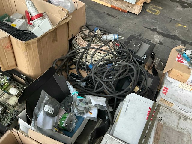 Partij industriële elektro - afbeelding 3 van  15