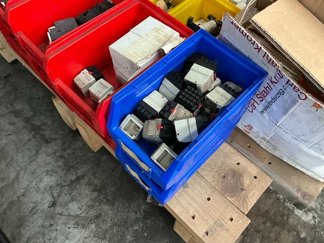Partij industriële elektro - afbeelding 2 van  6