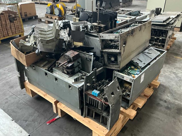 Partij industriële elektro - afbeelding 3 van  4