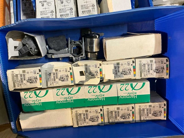 Partij industriële elektro - afbeelding 12 van  12