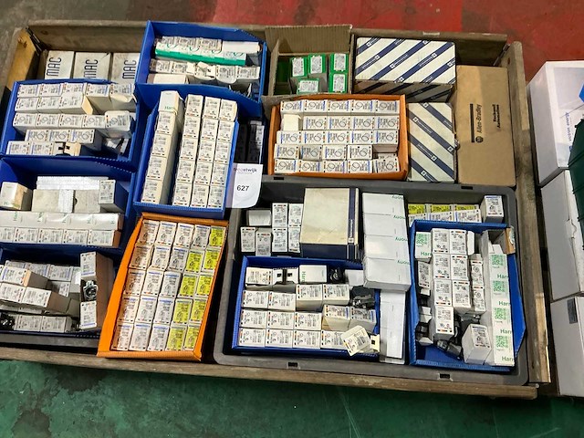 Partij industriële elektro - afbeelding 3 van  12