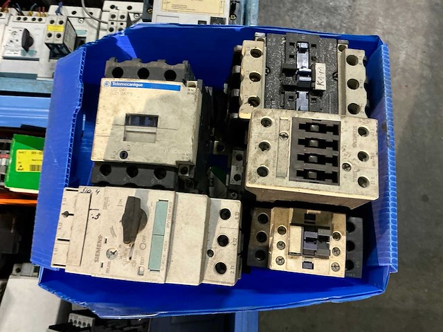 Partij industriële elektro - afbeelding 2 van  9