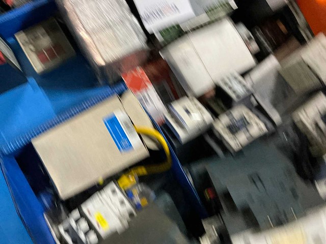 Partij industriële elektro - afbeelding 3 van  9