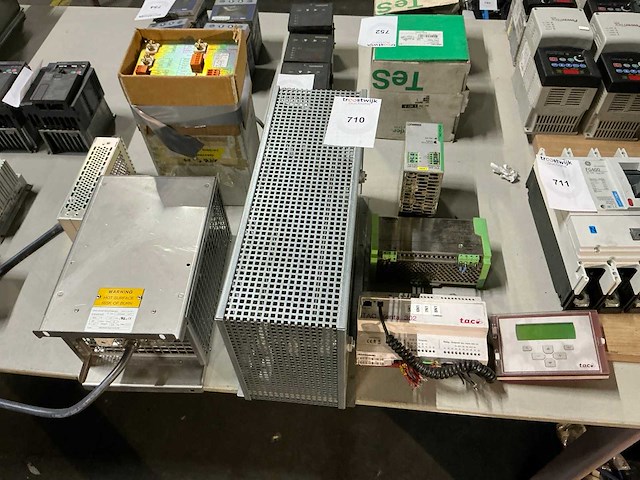 Partij industriële elektro - afbeelding 1 van  9