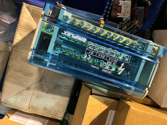 Partij industriële elektro - afbeelding 7 van  13