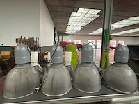 Partij industriële hanglampen - afbeelding 1 van  4