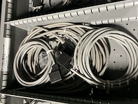 Partij industriële kabels en connectoren - afbeelding 46 van  64