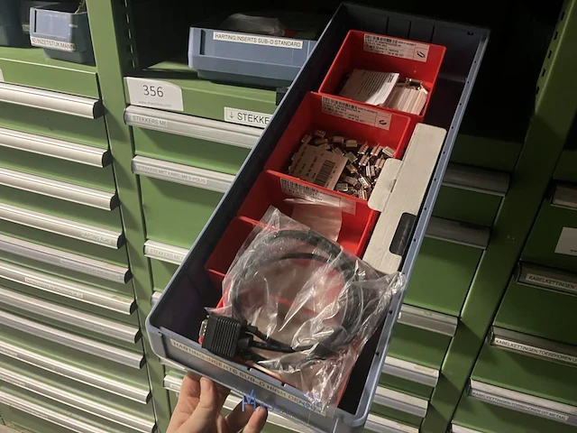 Partij industriële kabels en connectoren - afbeelding 58 van  64