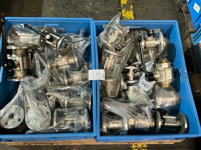 Partij industriële kogelkranen - afbeelding 3 van  10