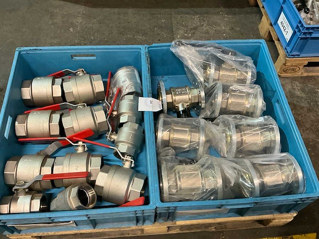 Partij industriële kogelkranen - afbeelding 2 van  5