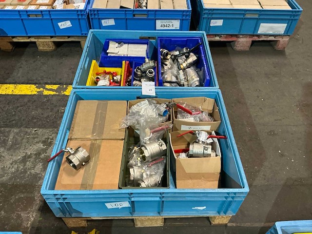 Partij industriële kogelkranen - afbeelding 10 van  11