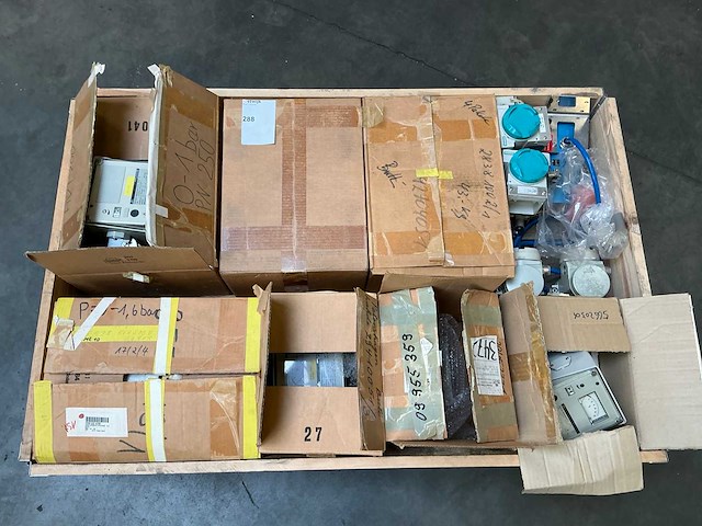 Partij industriële meet- en procesinstrumentatie - afbeelding 2 van  7