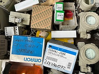 Partij industriële meet- en regelapparatuur - afbeelding 7 van  10