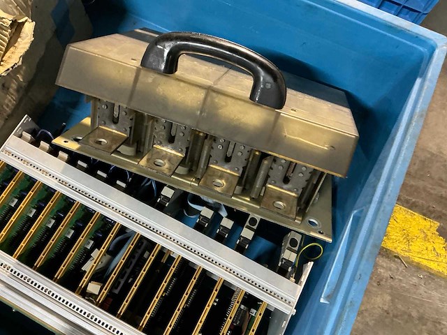 Partij industriële onderdelen - afbeelding 4 van  8