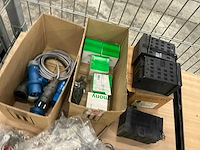 Partij industriële schakelmaterialen - afbeelding 5 van  9