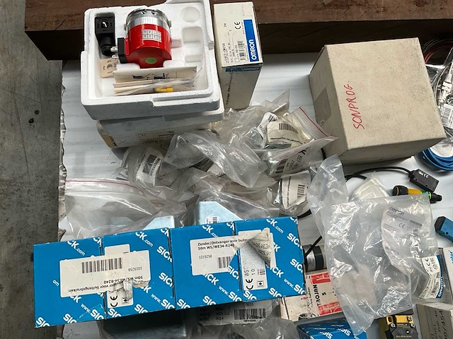 Partij industriële sensoren - afbeelding 2 van  5