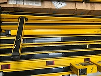Partij industriële veiligheidslichtschermen en optische sensoren - afbeelding 6 van  8