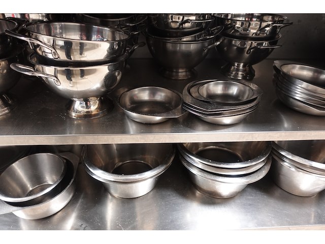 Partij inox bakken - afbeelding 3 van  5