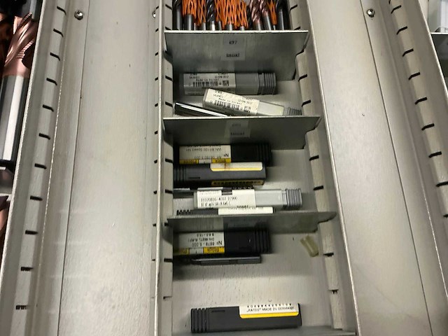 Partij inox ruwfrezen - afbeelding 4 van  5