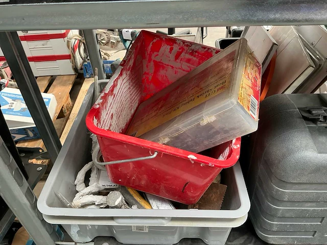 Partij installatie -en aannemersmateriaal - afbeelding 5 van  40