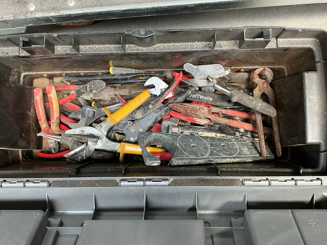 Partij installatie -en aannemersmateriaal - afbeelding 16 van  40