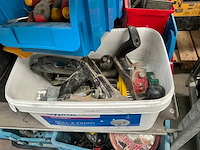 Partij installatie -en aannemersmateriaal - afbeelding 36 van  40