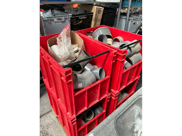 Partij installatie -en aannemersmateriaal - afbeelding 3 van  40
