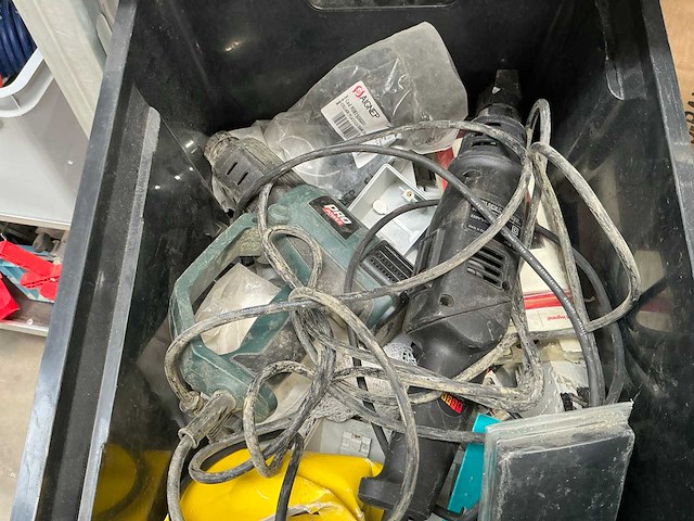 Partij installatie -en aannemersmateriaal - afbeelding 7 van  40