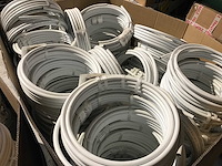 Partij installatie materiaal ter waarde van 30.000 eur. 7 pallets. - afbeelding 21 van  57