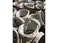 Partij installatie materiaal ter waarde van 30.000 eur. 7 pallets. - afbeelding 12 van  57