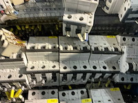 Partij installatieautomaten - afbeelding 6 van  9