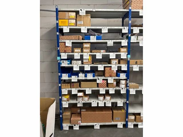 Partij installatiemateriaal ariston, bulex, riello - afbeelding 12 van  38
