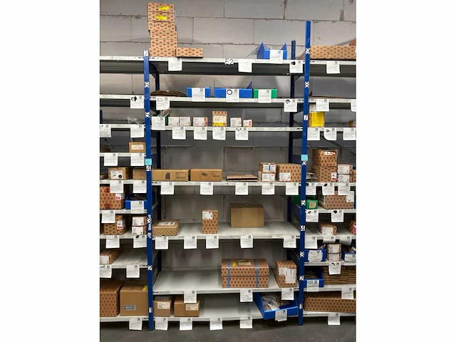 Partij installatiemateriaal ariston, bulex, riello - afbeelding 23 van  38