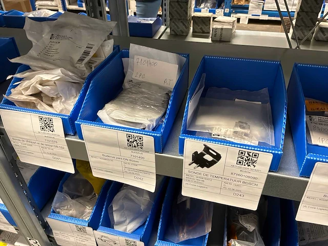 Partij installatiemateriaal bosch, buderus, remeha - afbeelding 11 van  50