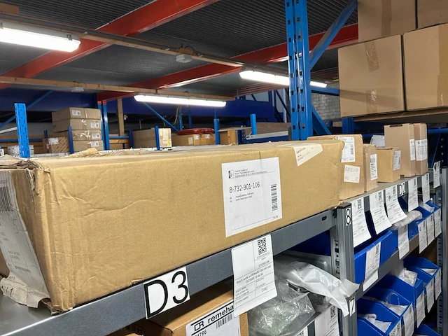Partij installatiemateriaal bosch, buderus, remeha - afbeelding 48 van  50
