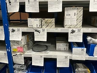 Partij installatiemateriaal bosch, vaillant, junkers, buderus - afbeelding 19 van  52