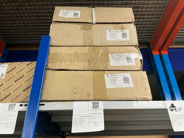 Partij installatiemateriaal bosch, vaillant, junkers, buderus - afbeelding 36 van  52