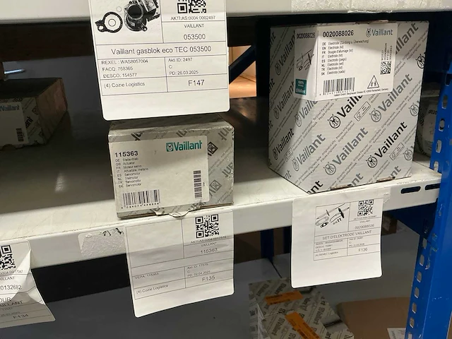 Partij installatiemateriaal bosch, vaillant, junkers, buderus - afbeelding 50 van  52