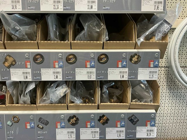 Partij installatiemateriaal sanitair/chauffage - afbeelding 26 van  30