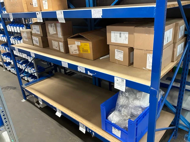 Partij installatiemateriaal viessmann, burgerhout. - afbeelding 11 van  18