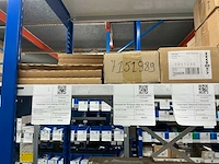 Partij installatiemateriaal viessmann, grundfos - afbeelding 33 van  33