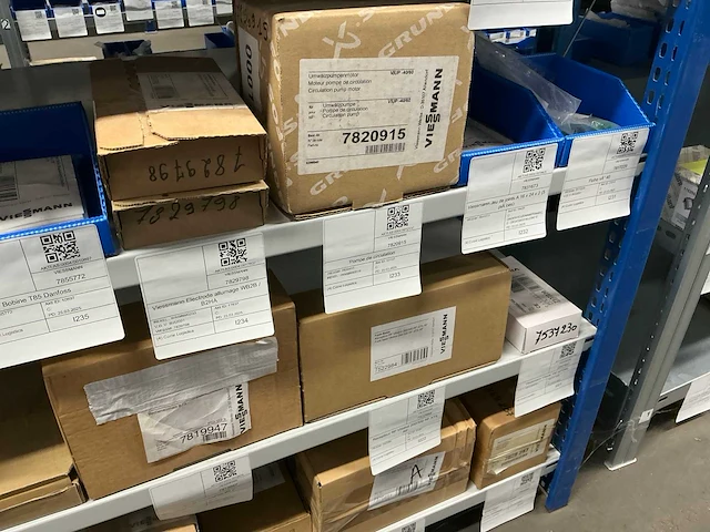 Partij installatiemateriaal viessmann, remeha, vaillant - afbeelding 31 van  49